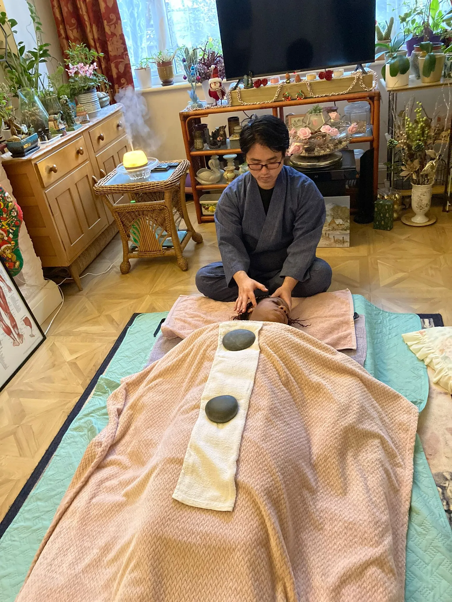 Joseph, Japanese wellness therapy practitioner